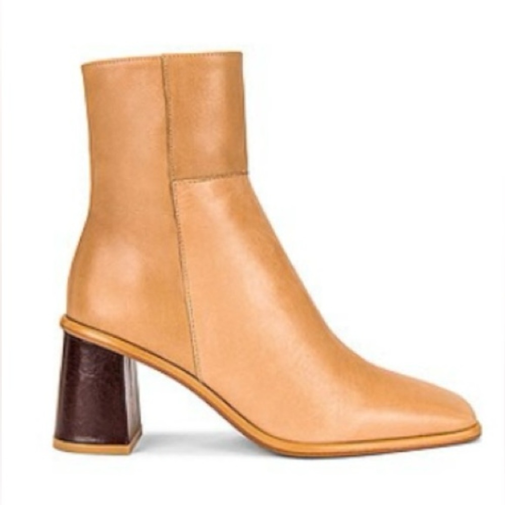 ALOHAS West Boot in Beige 9